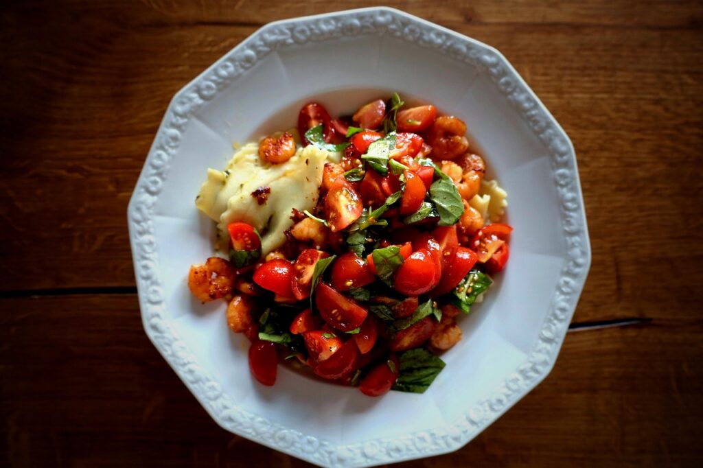 Tomatensalat frisch lecker Türkischer Tomatensalat – Einfaches und frisches Rezept